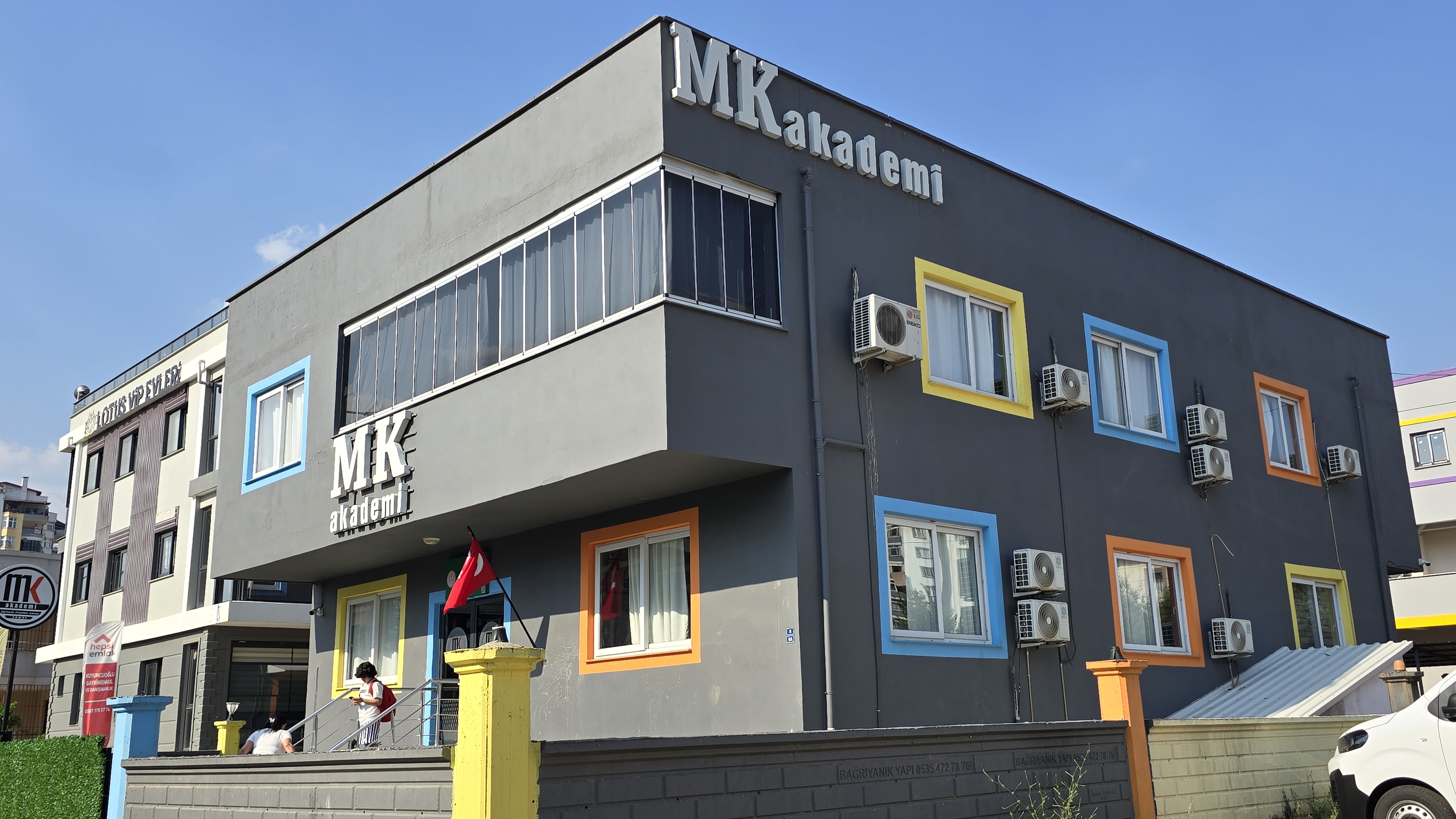 MK Akademi